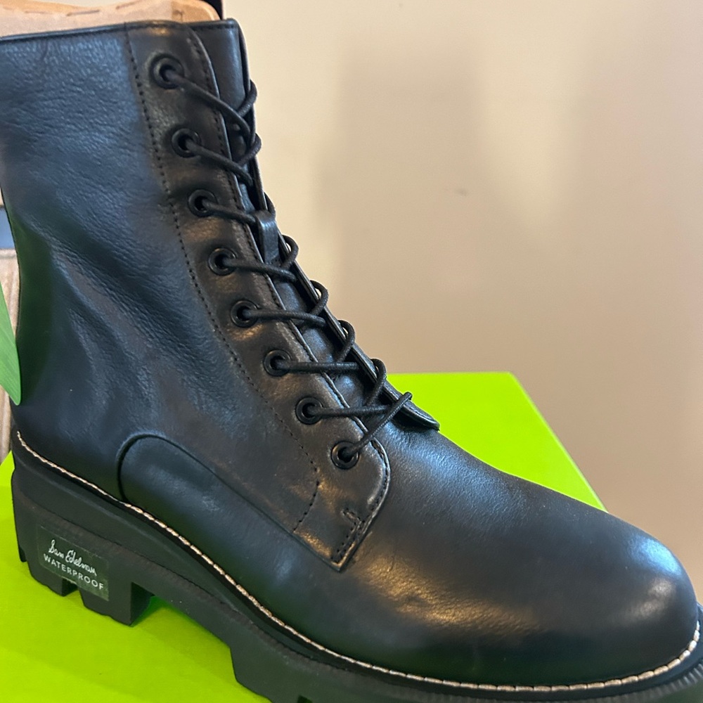Sam Edelman Garret Black Leather Lace-Up Ankle Boots brand New Size 9